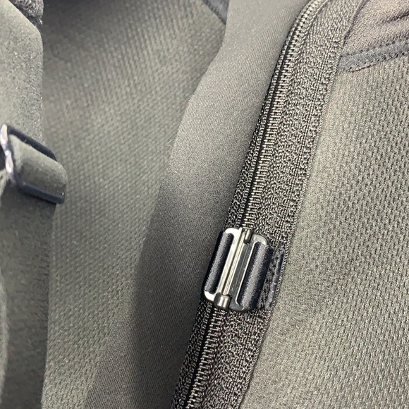 Sz36DD Victoria Sport Victoria’s Secret Bra Black - Picture 8 of 8